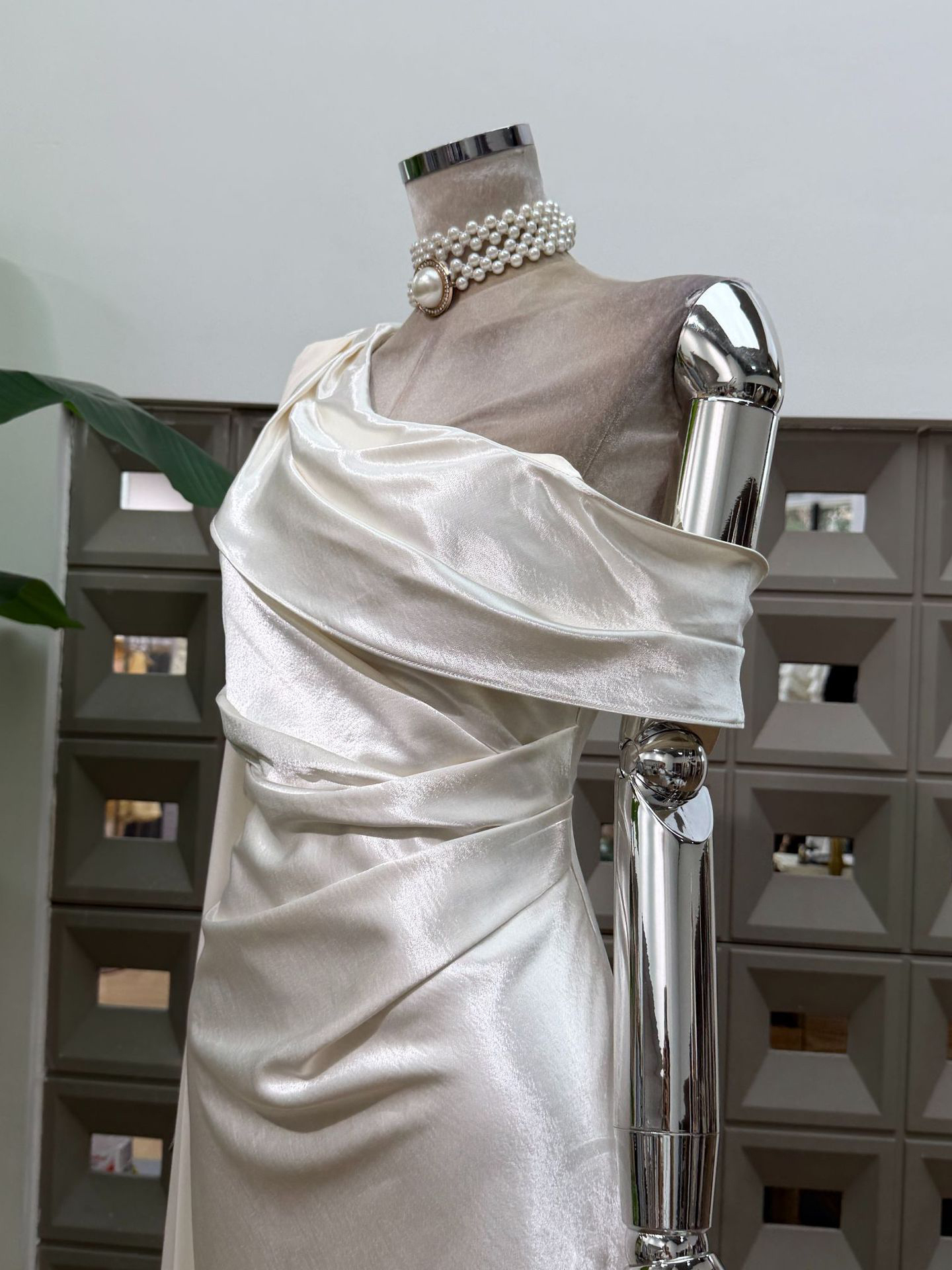 TWOTWINSTYLE Satin Off Shoulder Tunic Ruched Elegant Dress