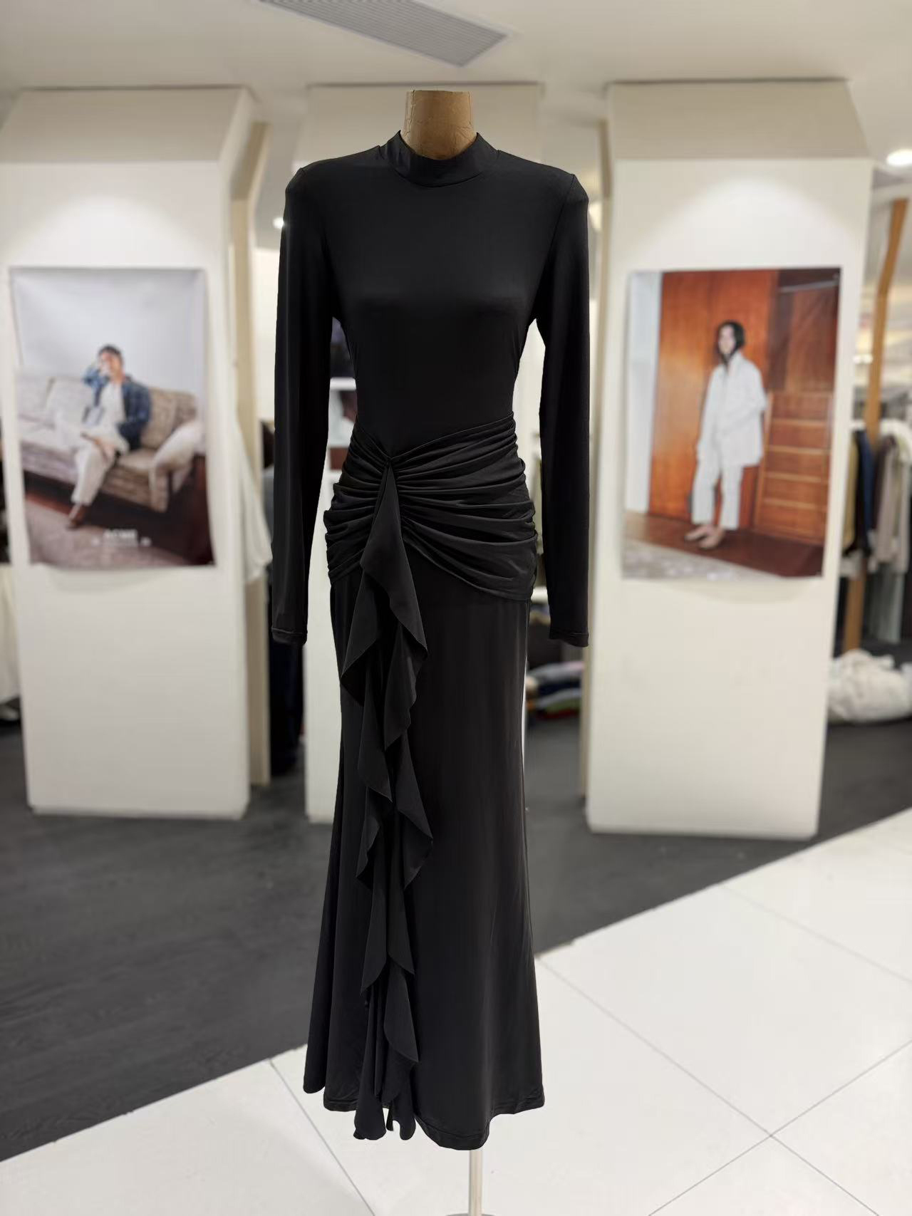TWOTWINSTYLE Stand Collar Long Sleeve Ruched Pleated Elegant Dress