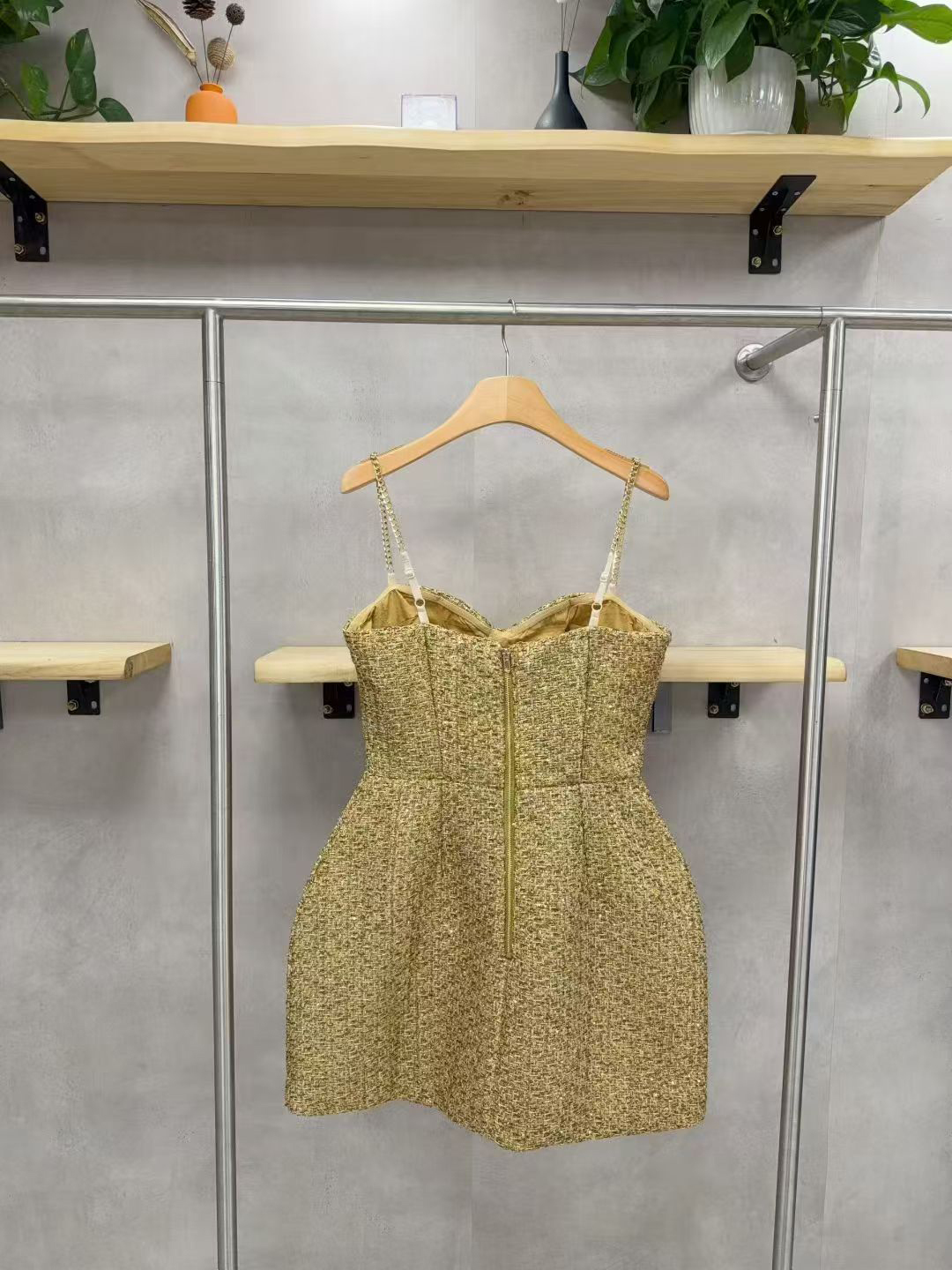 TWOTWINSTYLE Off Shoulder Spliced Sequins High Waist Chic Dress