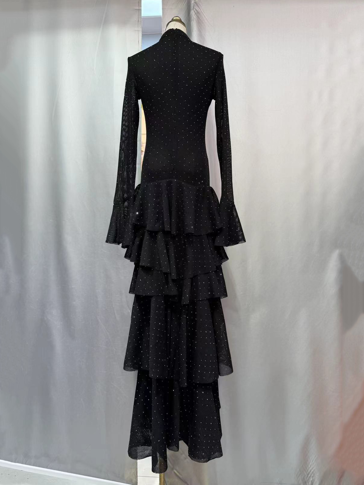 TWOTWINSTYLE Stand Collar Spliced Wave Point Ruffles Vintage Dress