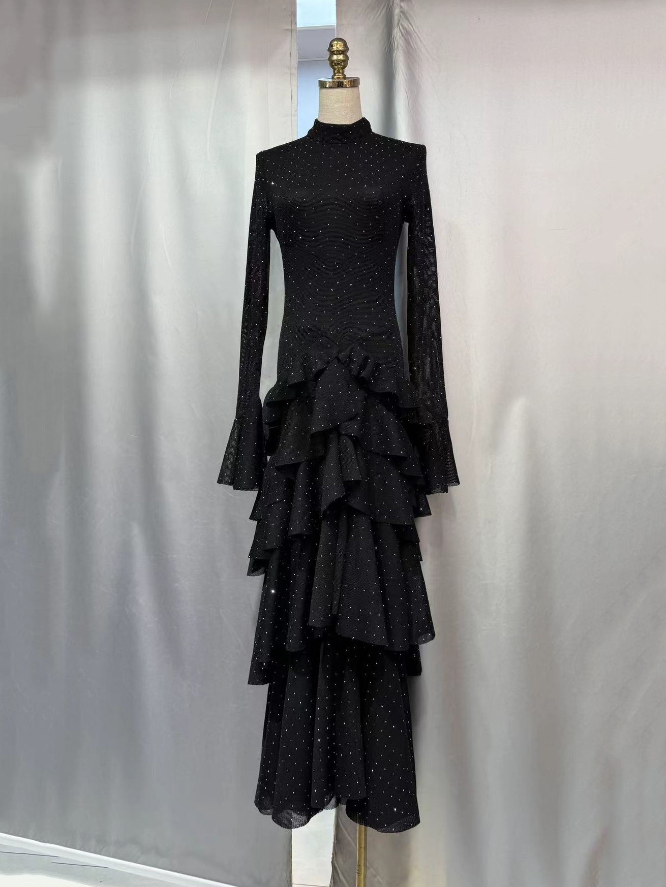 TWOTWINSTYLE Stand Collar Spliced Wave Point Ruffles Vintage Dress