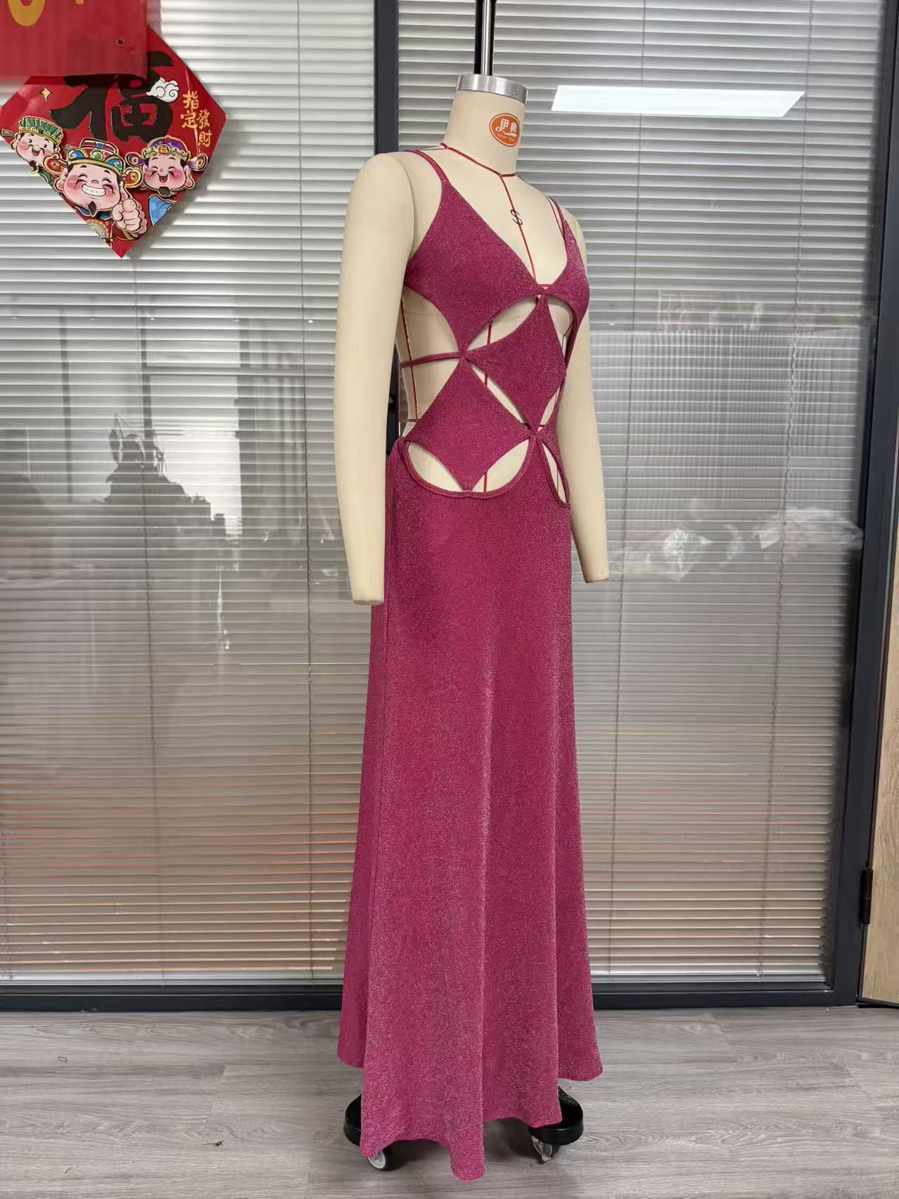 TWOTWINSTYLE Hollow Out Backless Sequins Sexy Camisole Dress