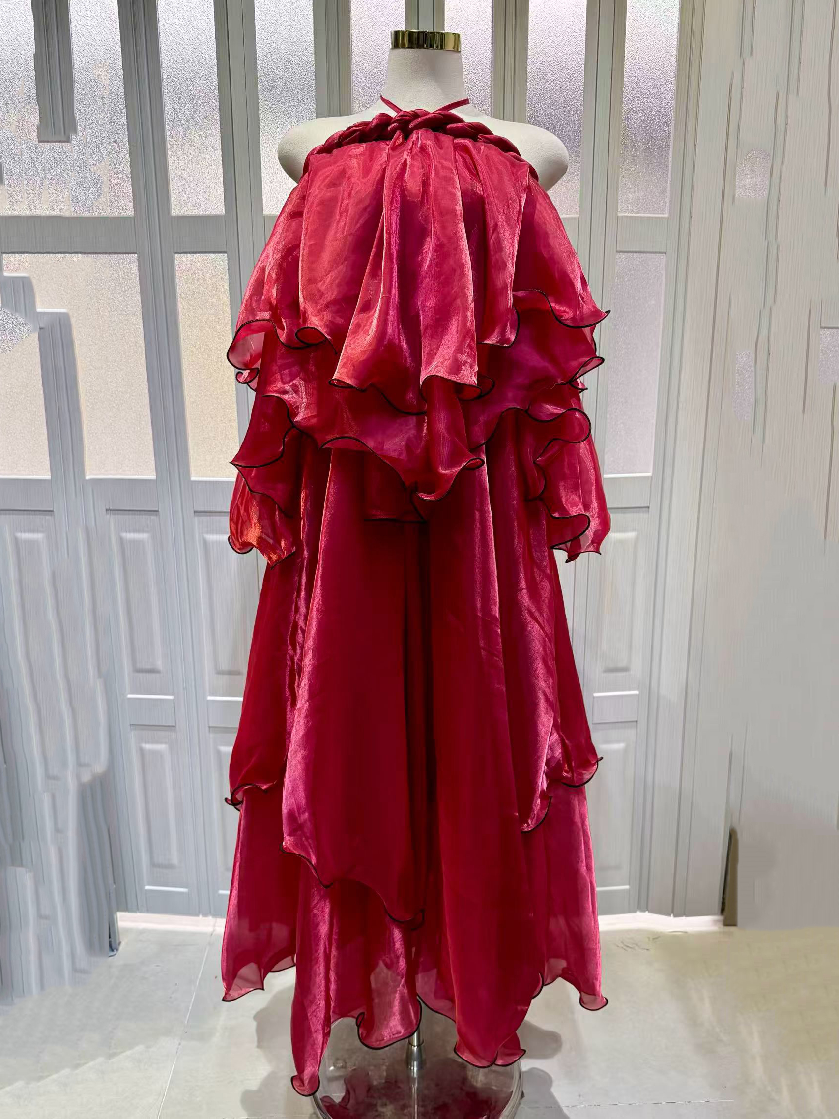 TWOTWINSTYLE Off Shoulder Spliced Knot Multi Layer Ruffle Elegant Dress