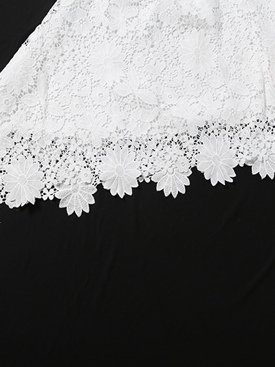 TWOTWINSTYLE Square Neckline Asymmetrical Hem Spliced Lace Design Dress