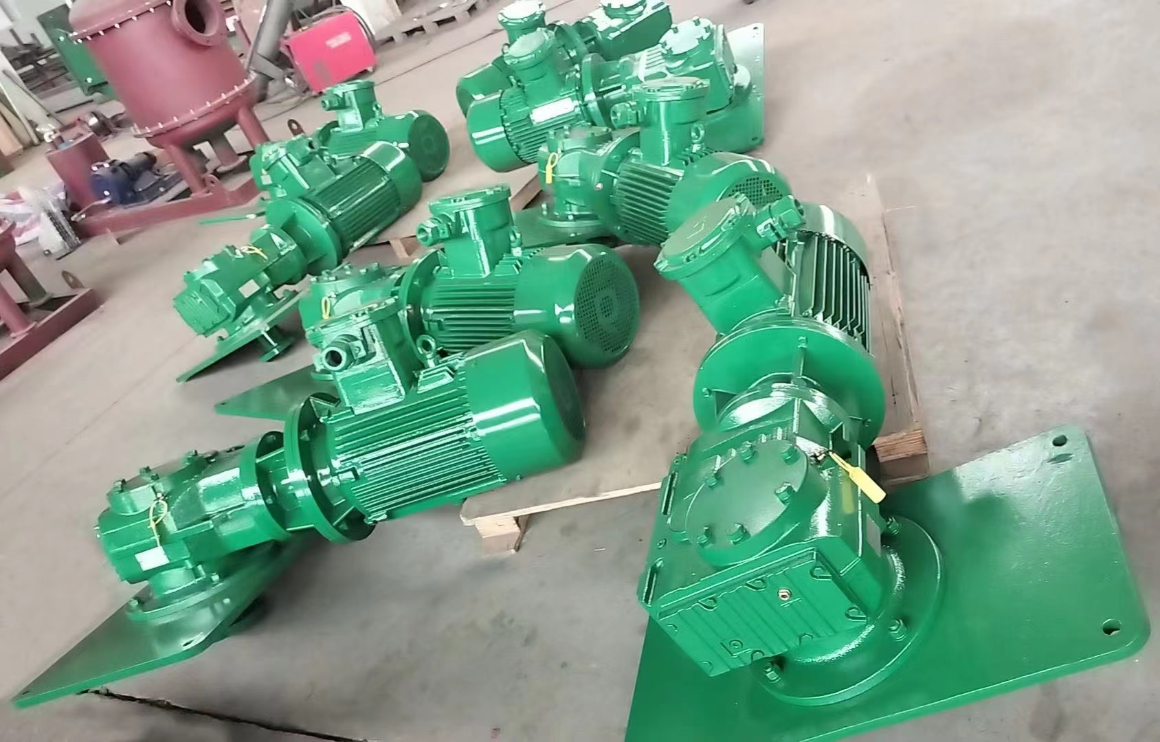 8 sets of mud agitators finished and deliveried to clients