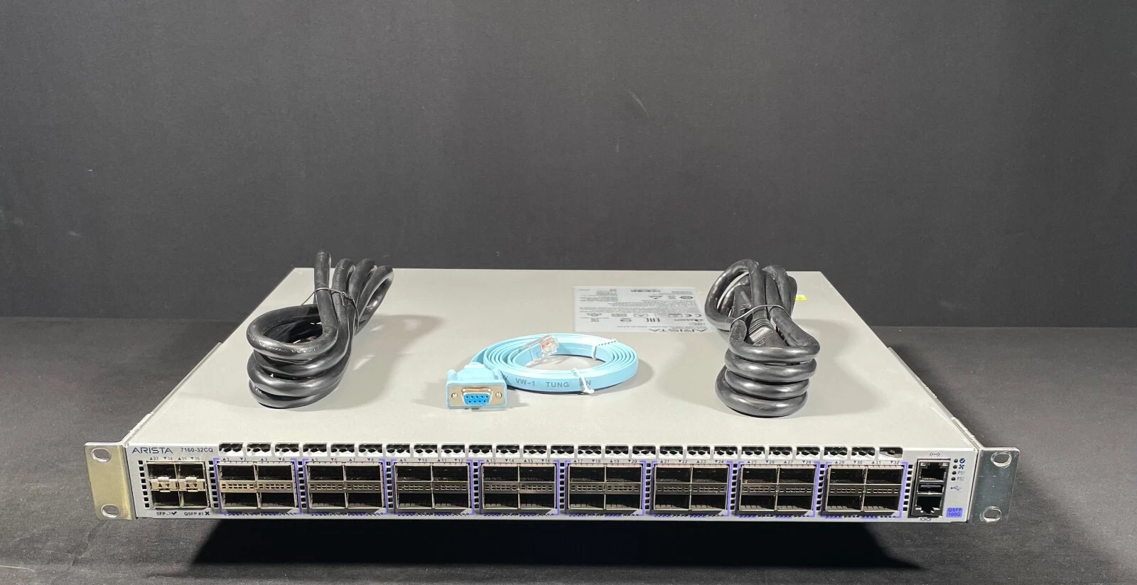 Arista DCS-7160-32CQ-R 32x 100GbE QSFP Switch