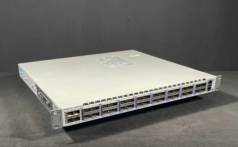 Arista DCS-7160-32CQ-R 32x 100GbE QSFP Switch