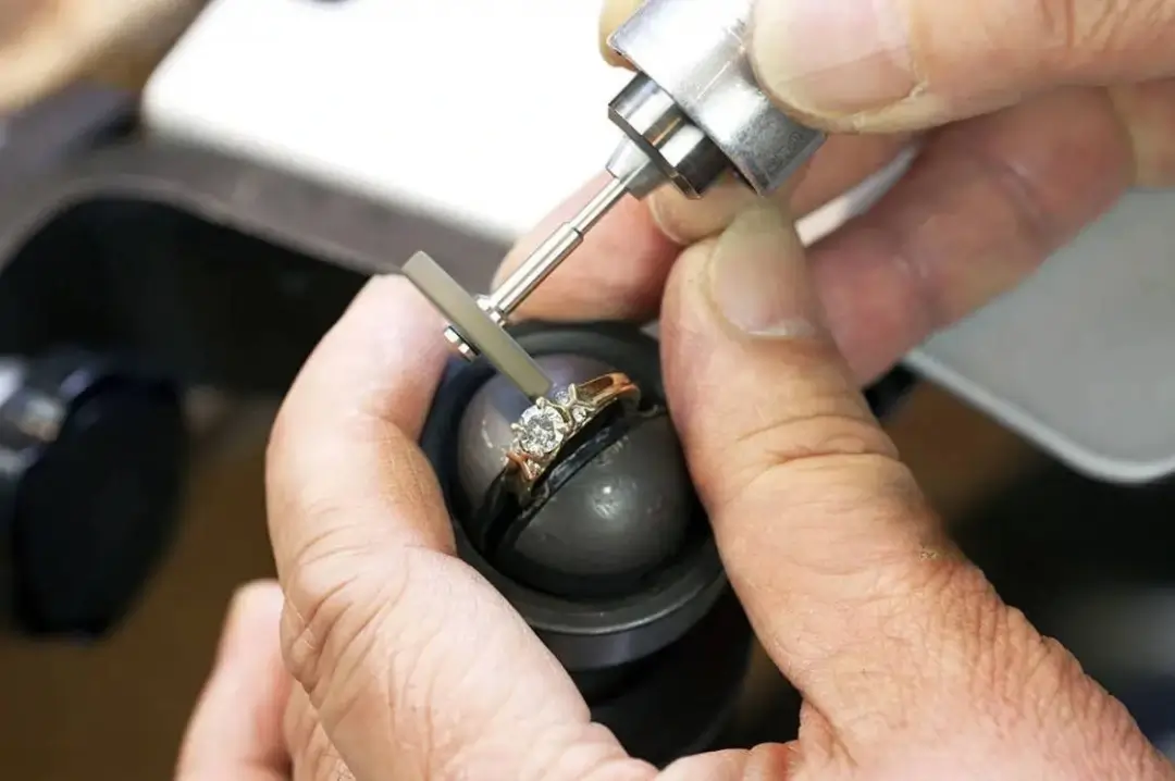 What is a Jewelry Micromotor and How Does It Work?