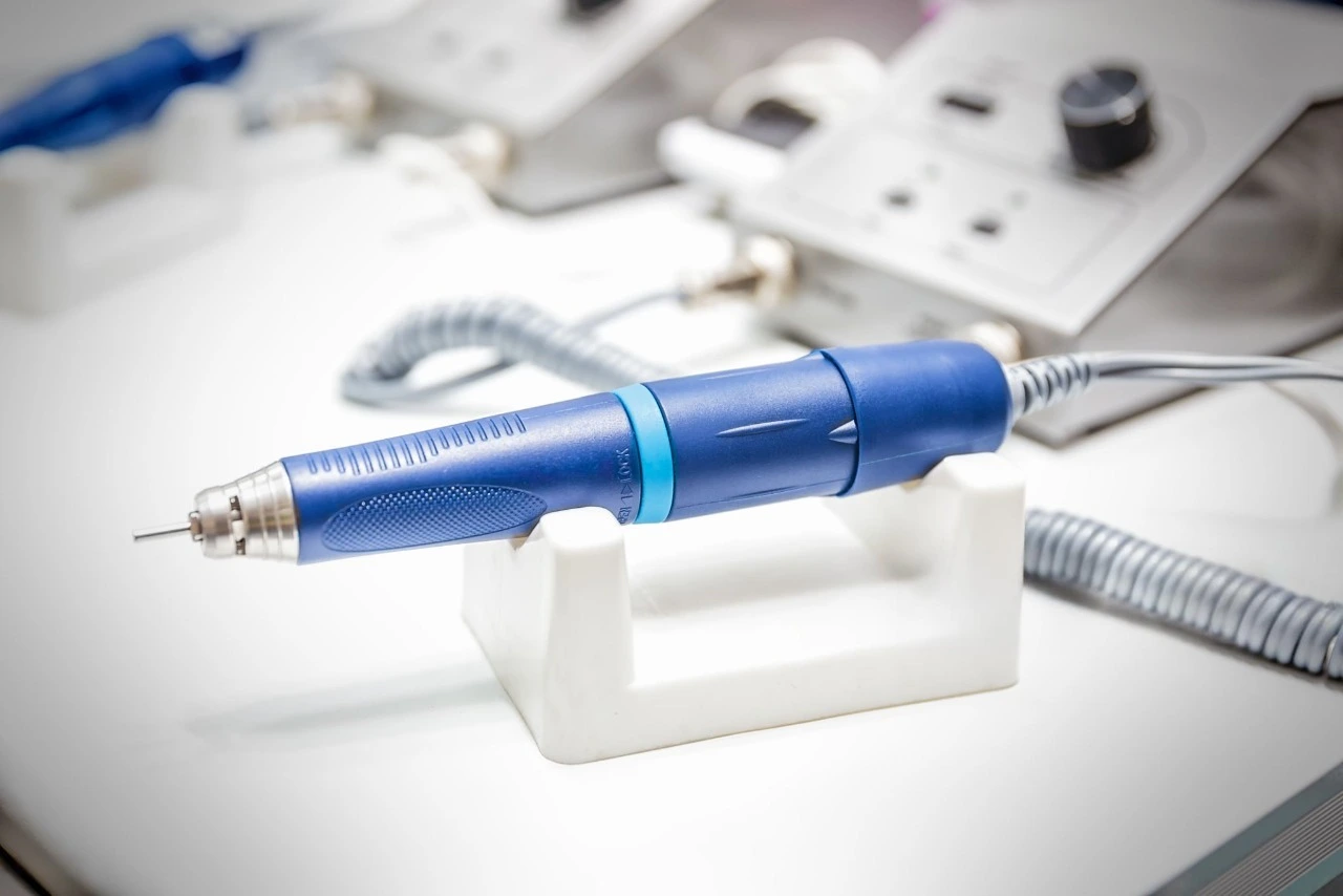 How to Choose a Micromotor Handpiece: RPM and Torque