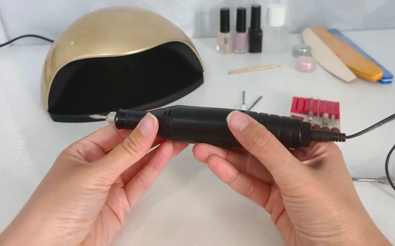 How to Choose the Best Cordless Nail Drill for Home Use