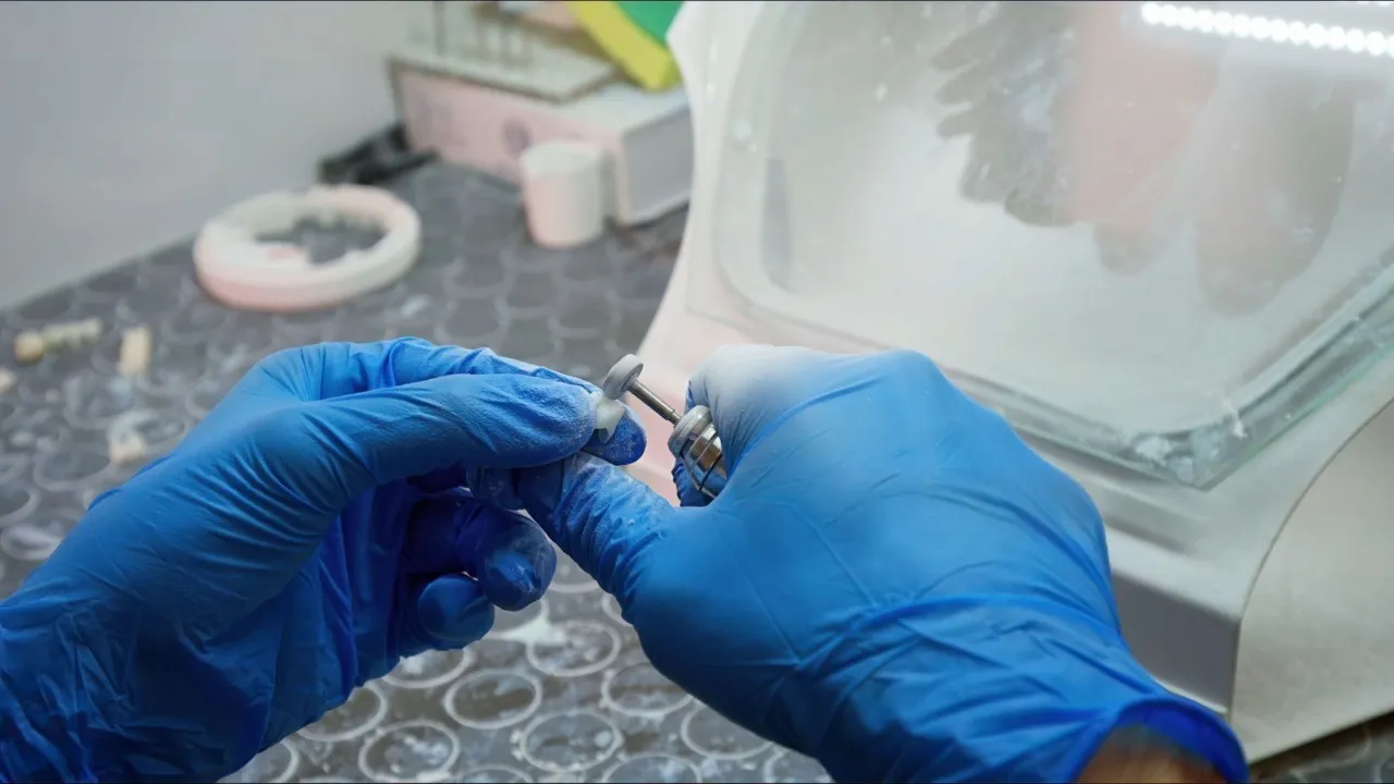 The Five Best Dental Micromotors for Laboratory Work in 2026