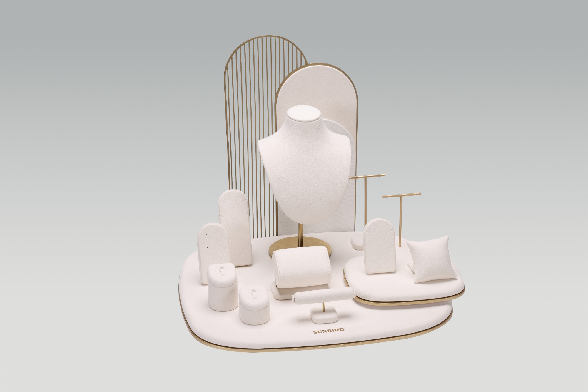 PC26009 2026 Fashionable Design Metal Backwall Display Jewelry Stands For Jewelry Retailer