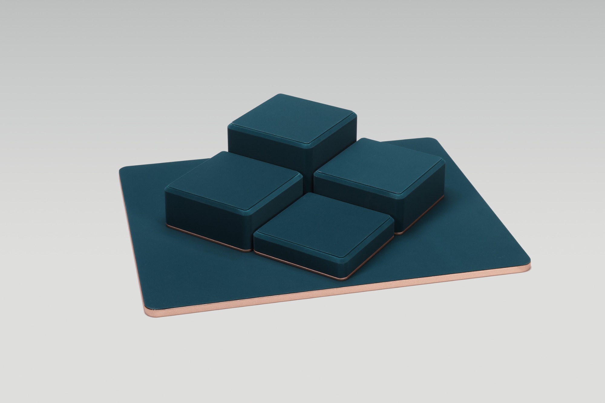 PC26013 2026 New Unique Flannelette Jewelry Display Stand