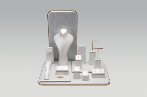 PC26010 2026 New European Window Jewellery Display Set Made By China Factory