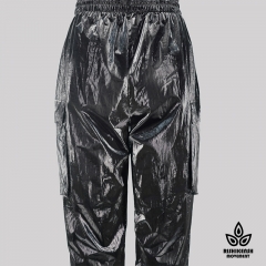 Lightweight Trousers with Cargo Pockets and Sretchy Waist in shiny Black