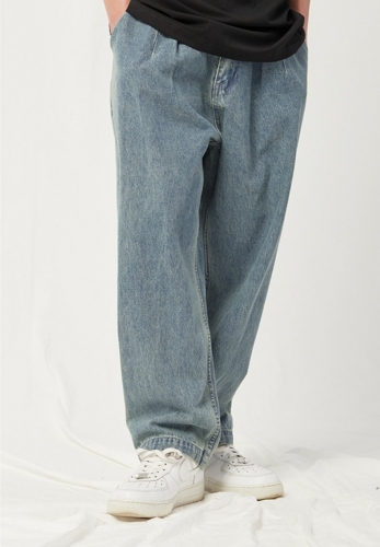 Straight cotton base light blue jeans