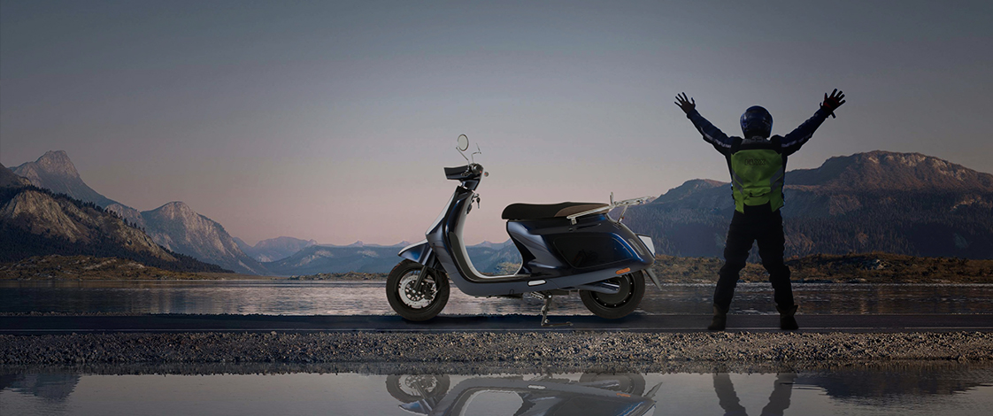 2020 New Vespa style Electric Scooter Motorcycle Rena