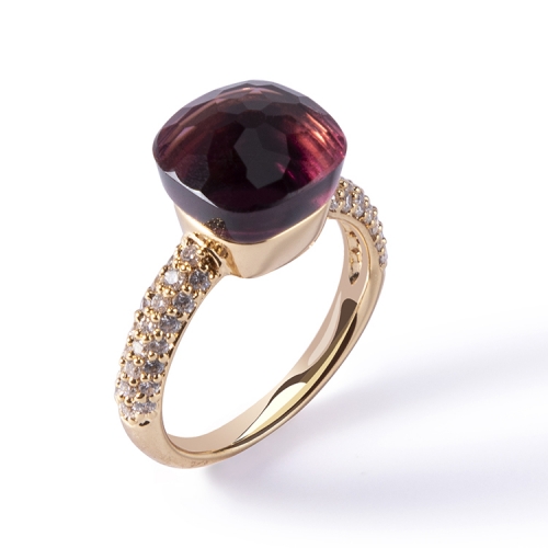 LLATO NUDO ™ Classic Ring in 18k gold with garnet and diamonds best gift for women