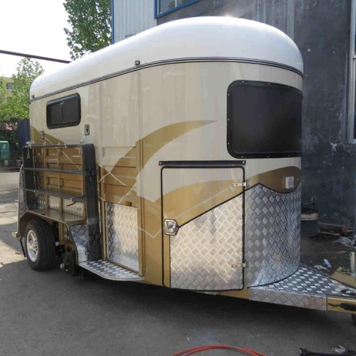 2 horse straight load trailer deluxe model