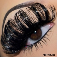 MIDNIGHT (30MM Russian Curl Lashes)