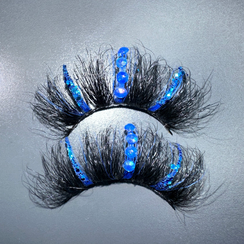 CUDDLE (25mm Valentines Lashes)