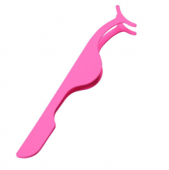 Pink lash applicator