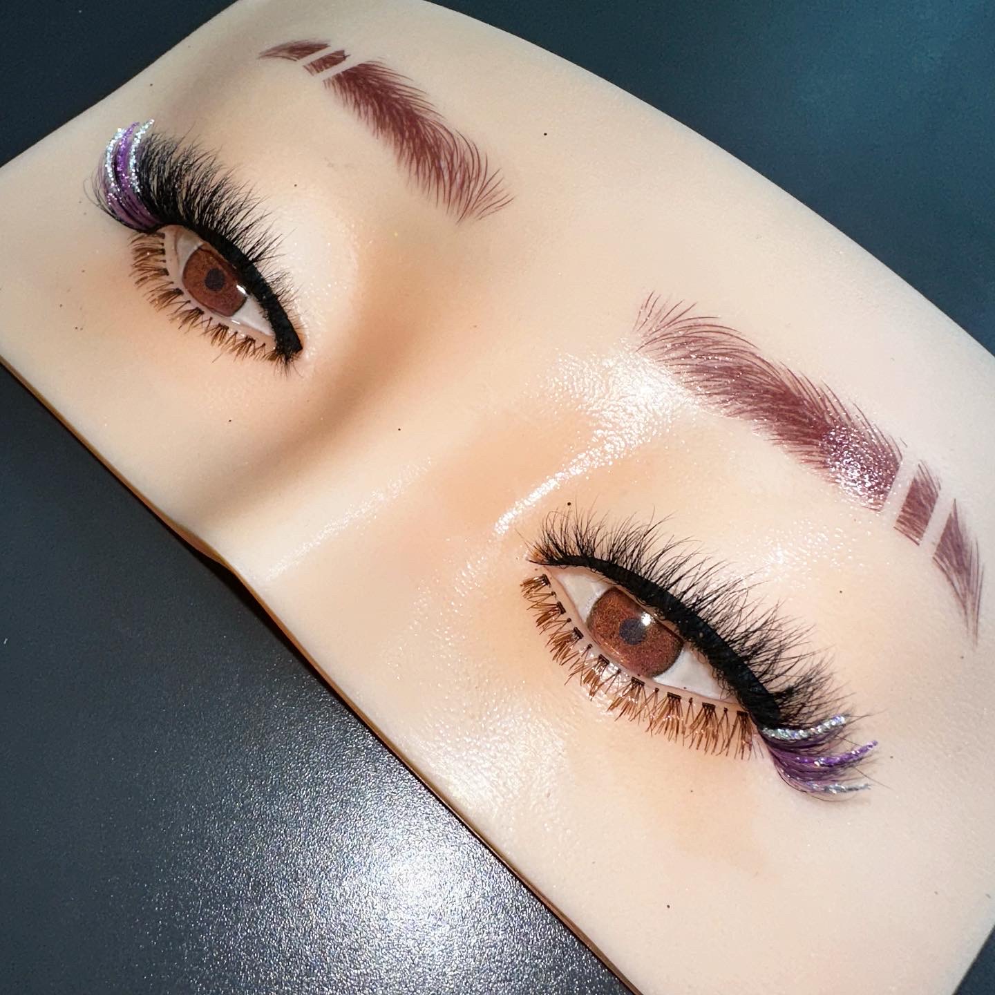 LAVENDER  (18MM GLITTER MINK LASHES)