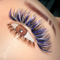 On Fleek (18mm Two Tone Mink Lashes）
