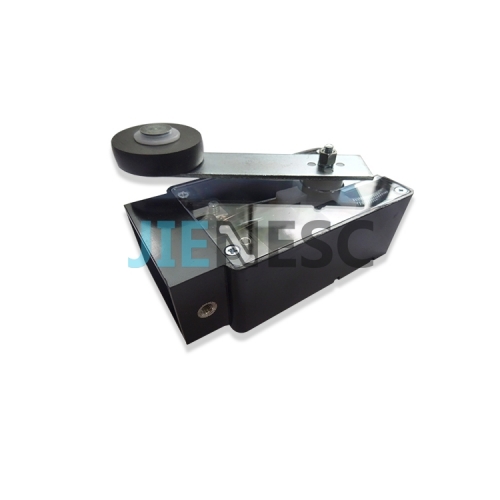 LSE133-QLU4 Toshiba Elevator Limited Switch QLU4