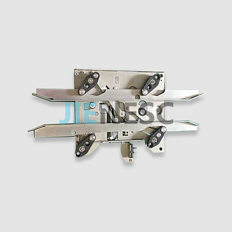 KM902670G13  Elevator Door Coupler door vane