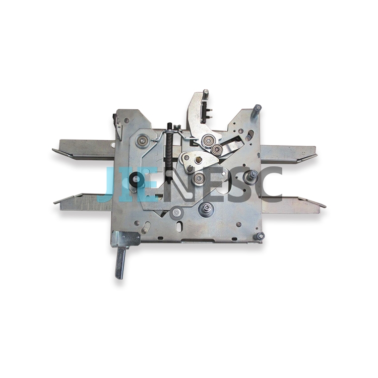 KM902670G15  Elevator Door Coupler door vane