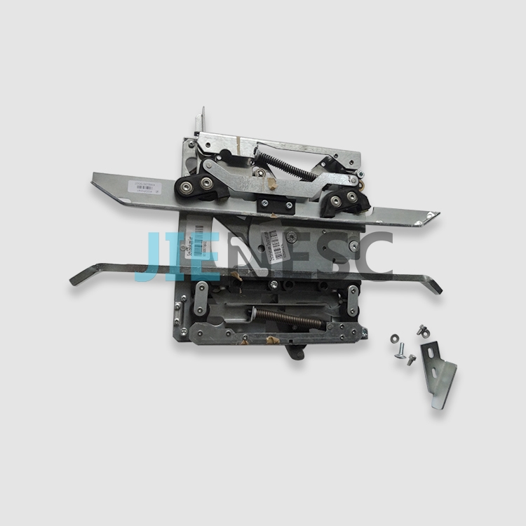 KM602673G07  Elevator Door Coupler door vane