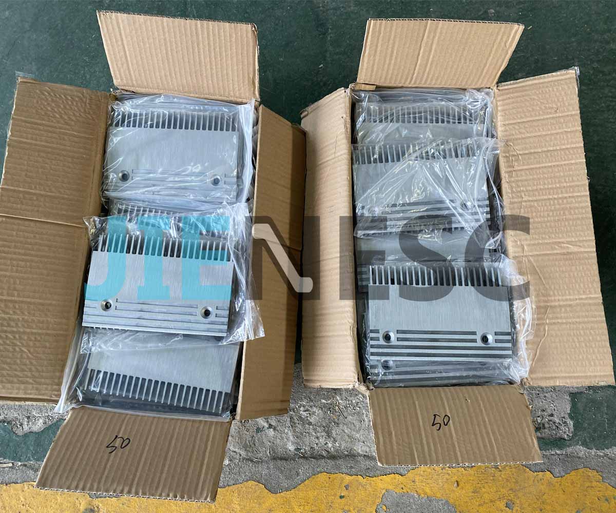 KM5203510H01 KM5130667H01 escalator comb plate for 