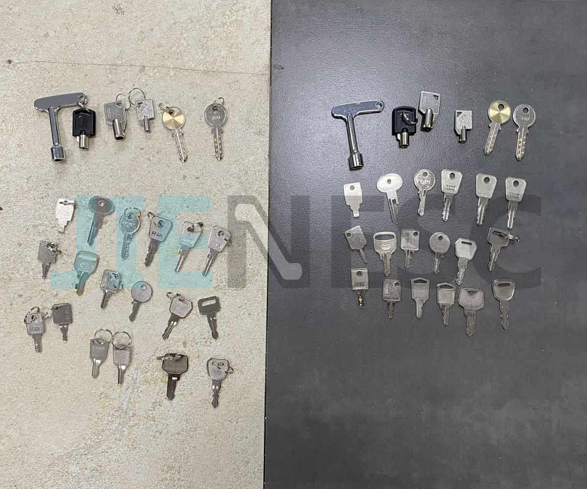 Elevator Keys Bag 24 elevator keys