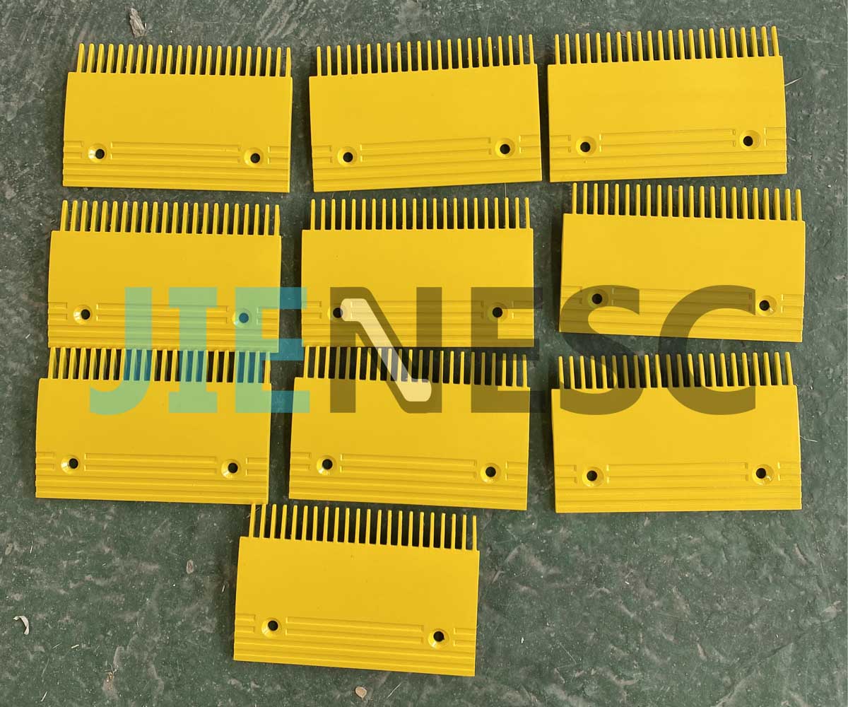 KM5130667H02 yellow escalator comb plate for 
