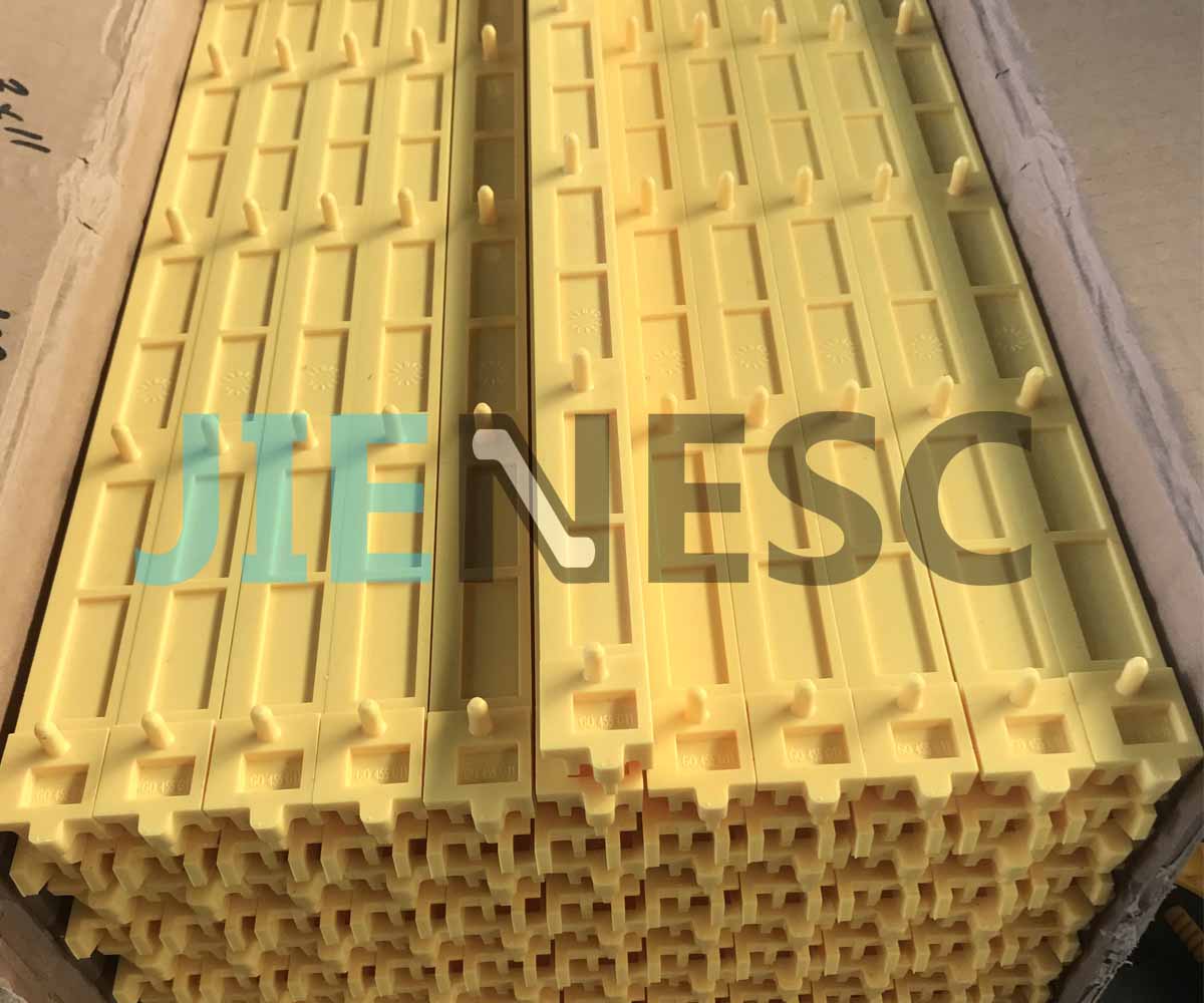 GO455G1 escalator step cleat for 