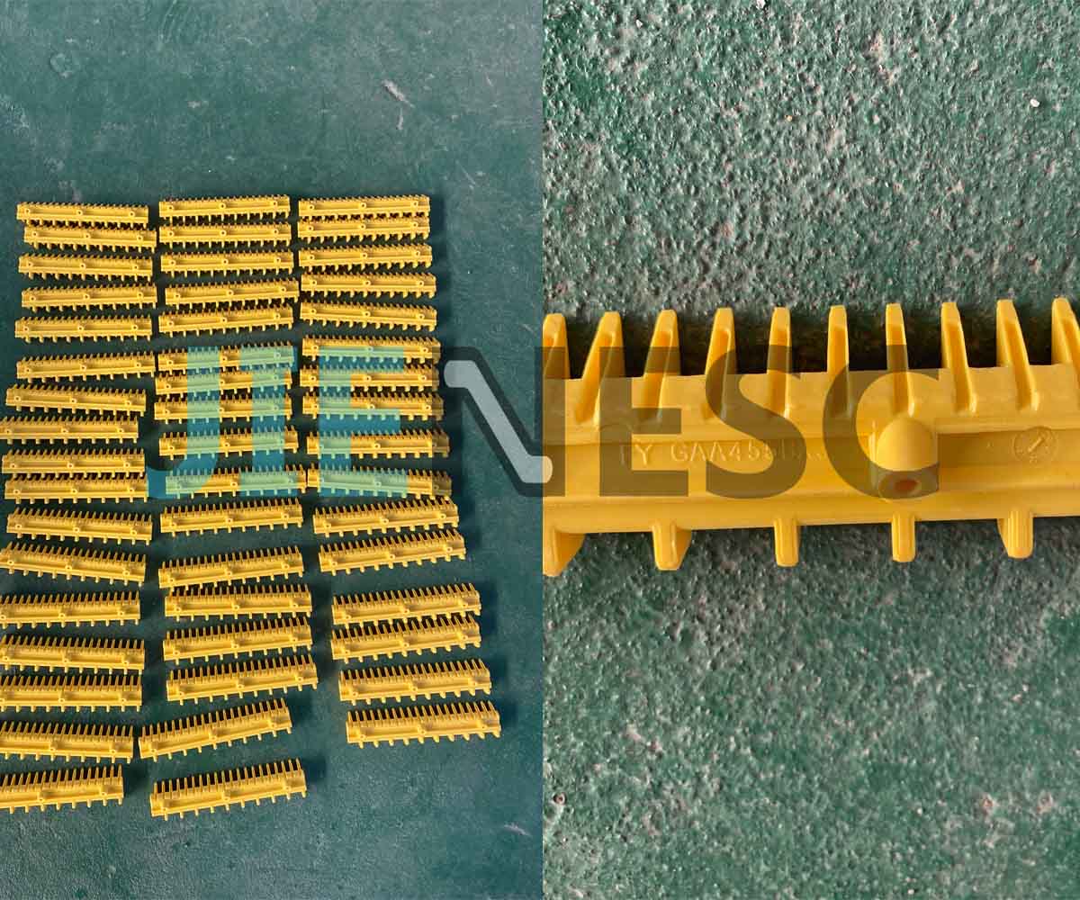 GAA455BX3 Escalator Step Demarcation Insert 20T