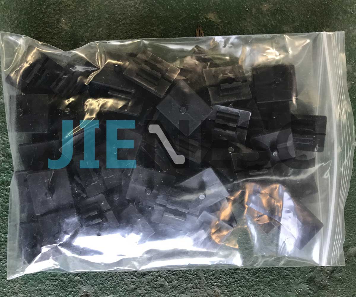 KM3691814 Escalator handrail fastening clip for  escalator