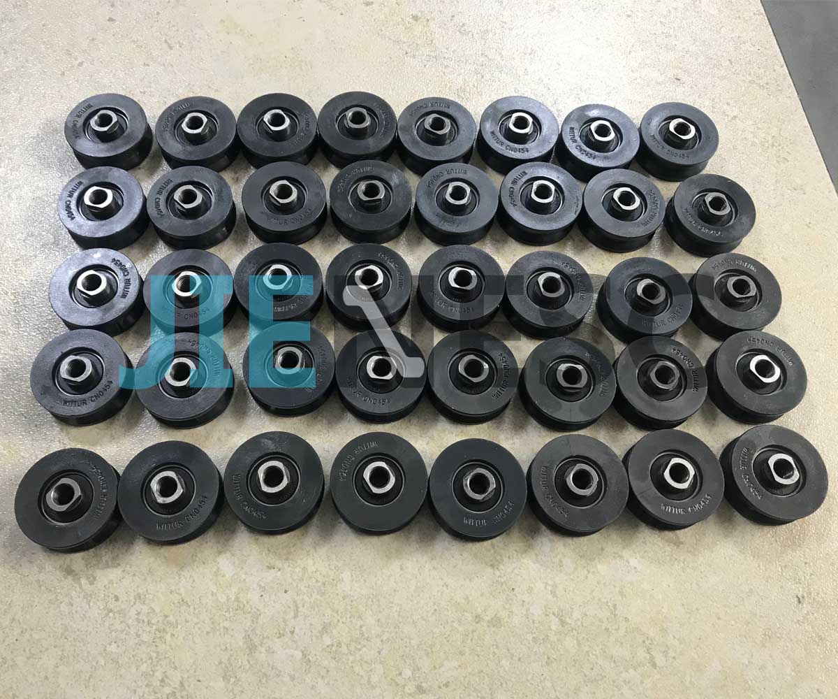 3215.05.0038 CN0454 45mm elevator door roller from Wittur