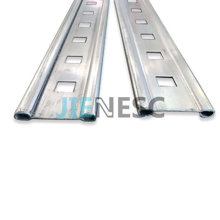 KM3670312  Escalator Handrail Guide Rail