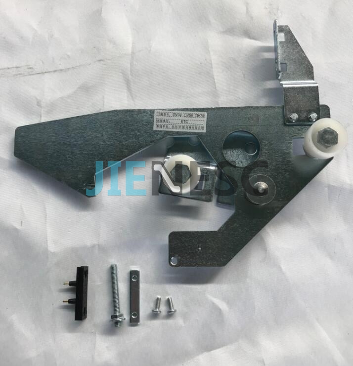 782650 KM51202242 elevator V30 Varidor door lock from factory