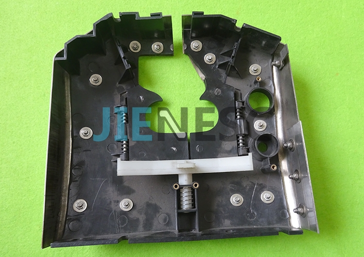 1735875201 FT822 Escalator Handrail Frontplate from factory