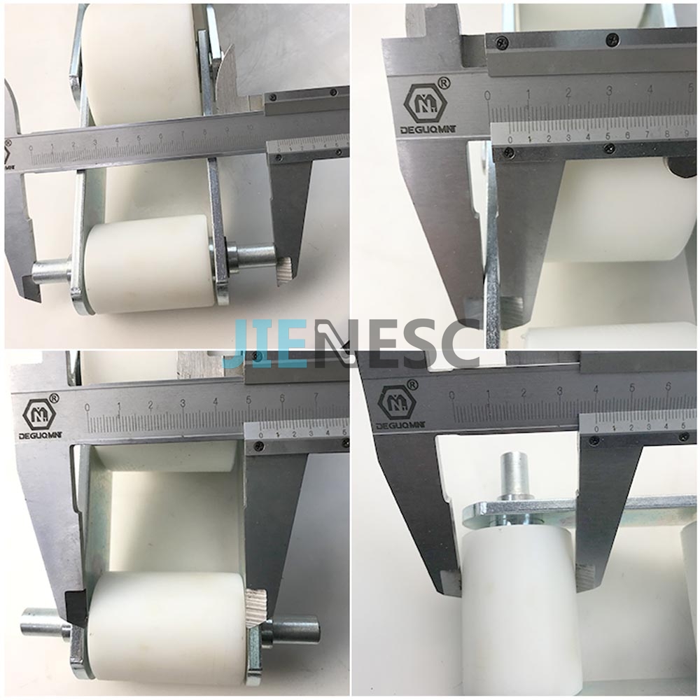 1704884600 FS820 Escalator Handrail Support Chain from factory