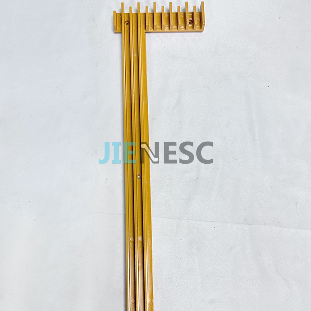 J619003B203 Escalator Step Demarcation From Factory