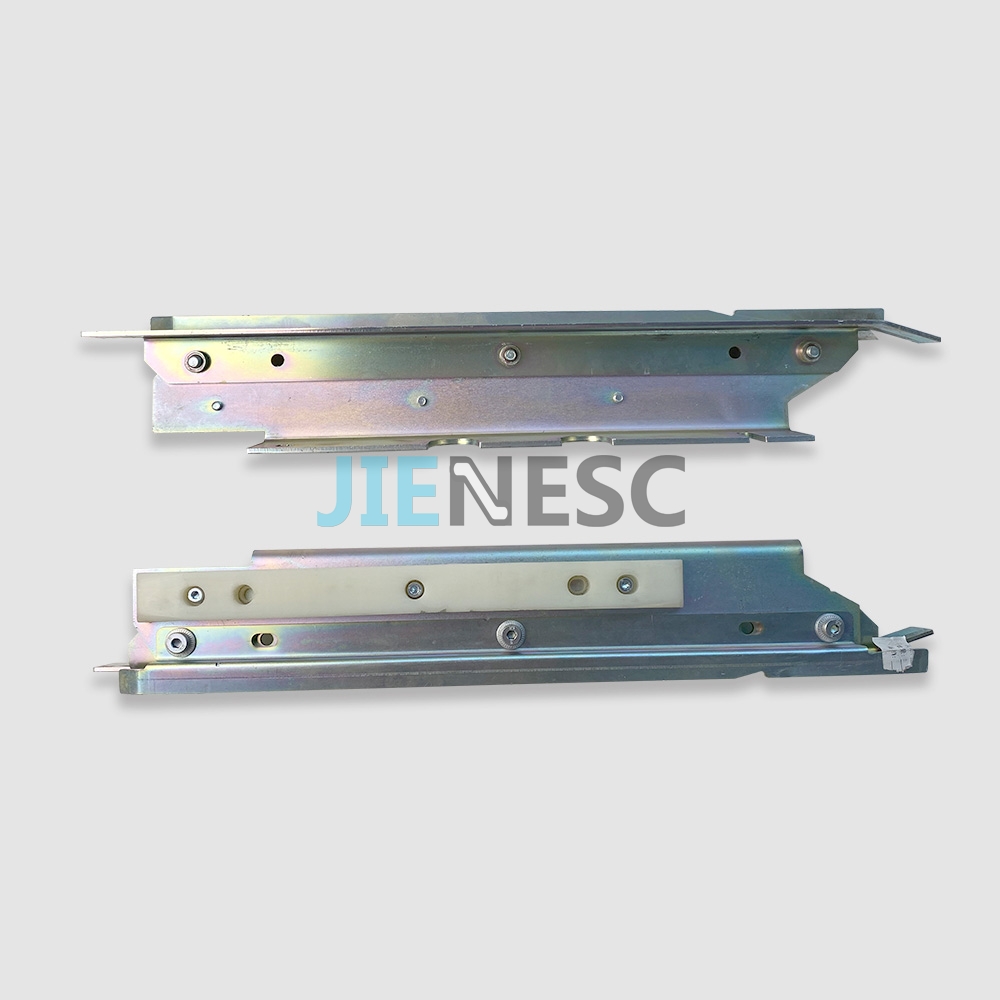 50640386 Escalator Inlet Guide Mount from factory