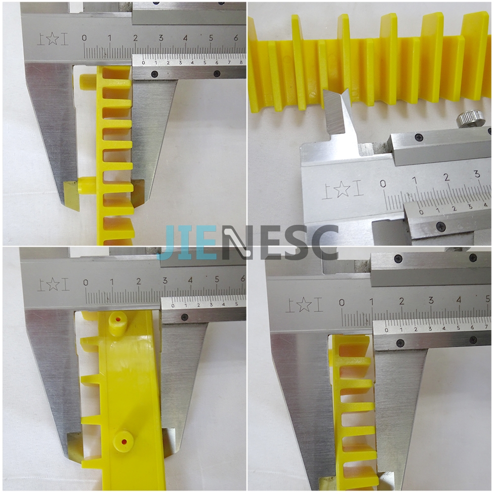 1705728300 3EK/4EK Escalator Step Demarcation 8T From Factory