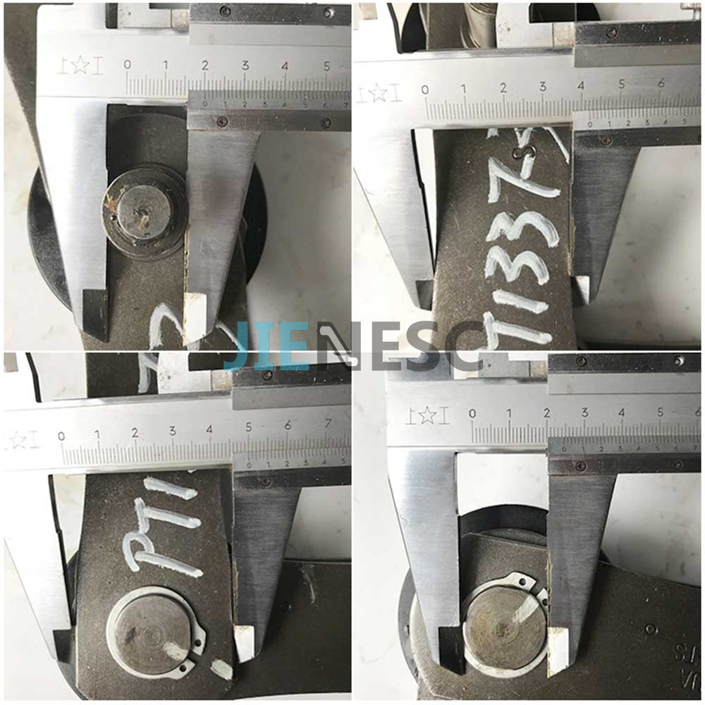 25RI-A-TS 25DH-C 25KV-C 220KN Escalator step chain from factory