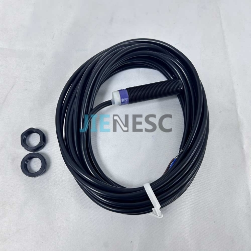 XS4P12PA370L1 50646980 Escalator inductive sensor from factory