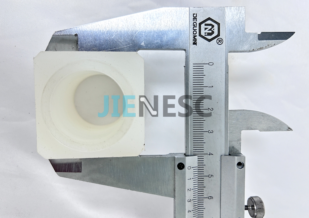 DEE1135882 Moving Walk Pallet Slide Bushing From Factory