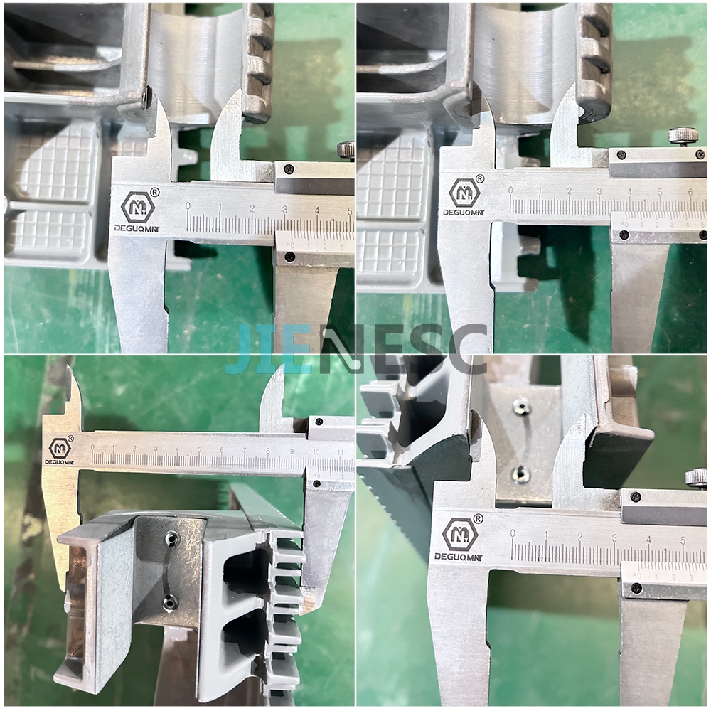 DAA26340A DAA455D 1400mm 606 Travelator Pallet from factory